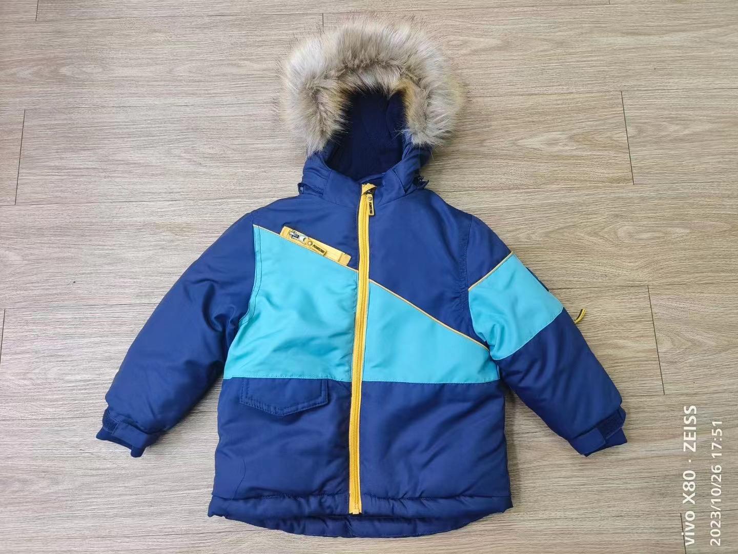 102713 Childrens padding jacket