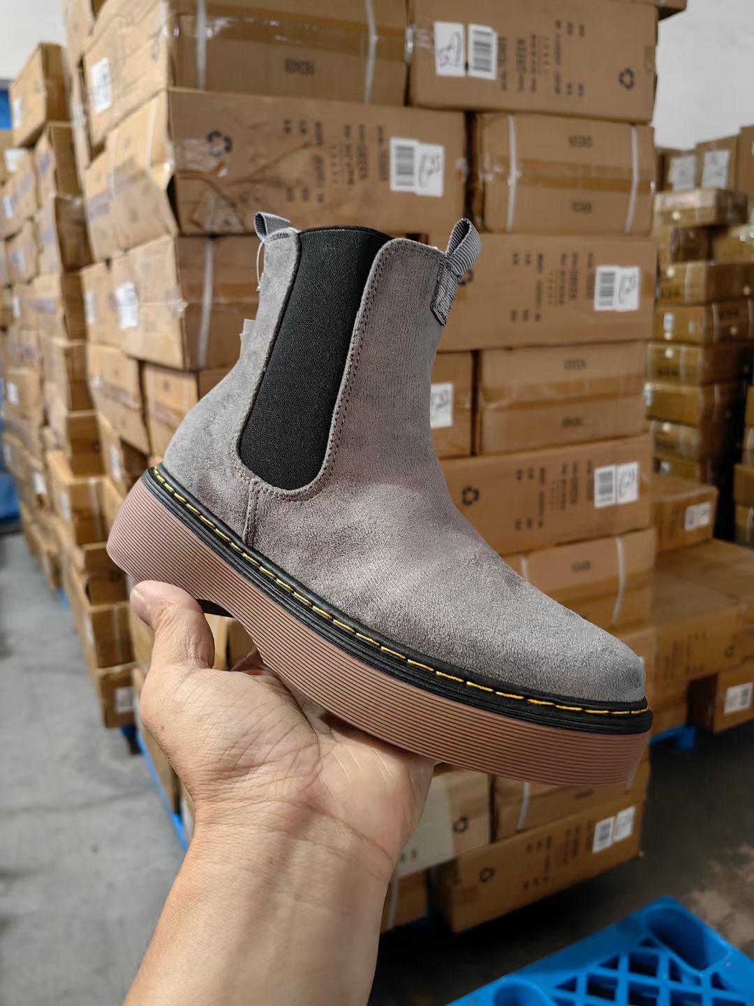 102039 Ladys shoes
