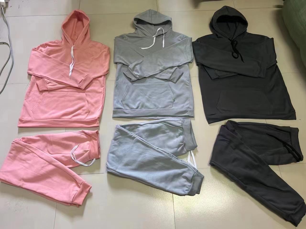 010713 Mens and Ladys hoodie suit