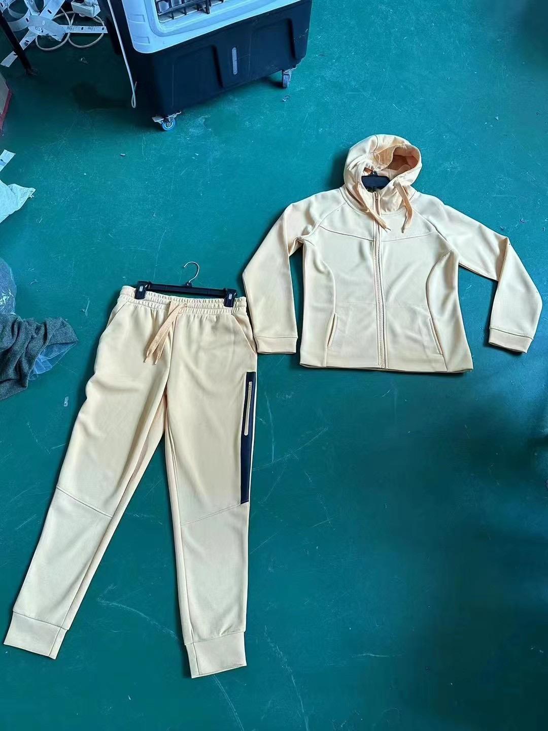 010408 Ladys hoodie suit