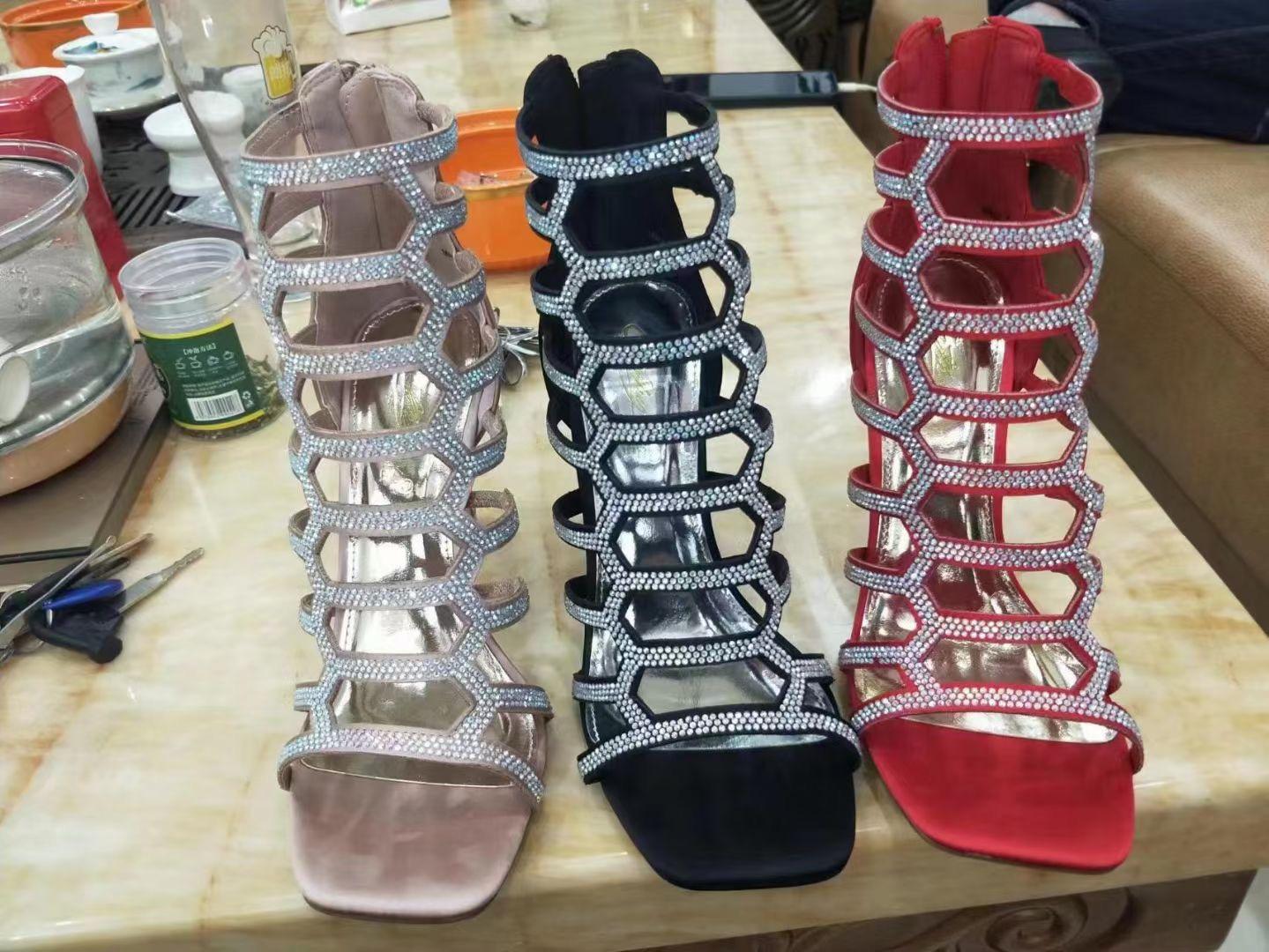 010704 Ladys sandals