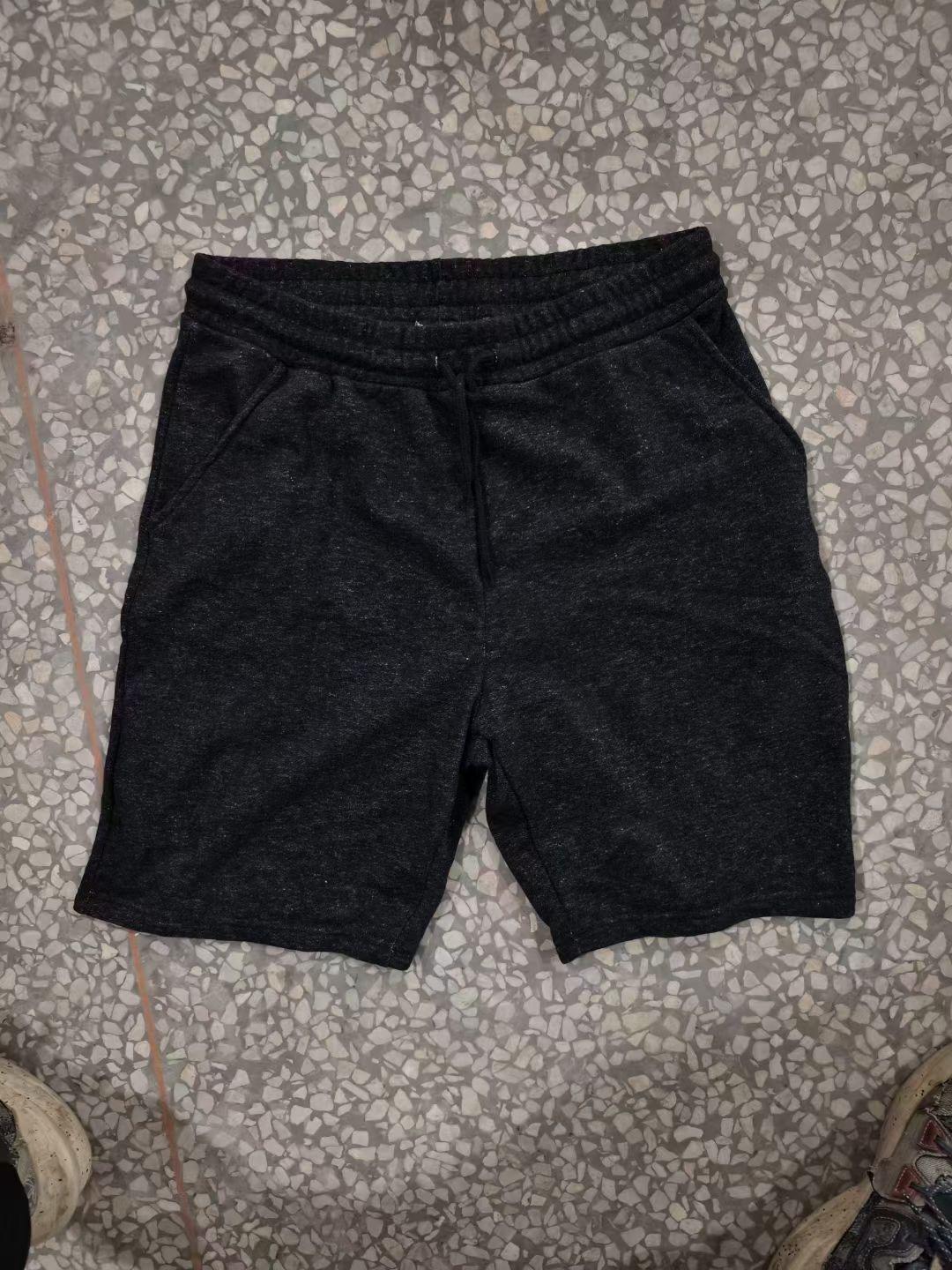 011201 Mens shorts