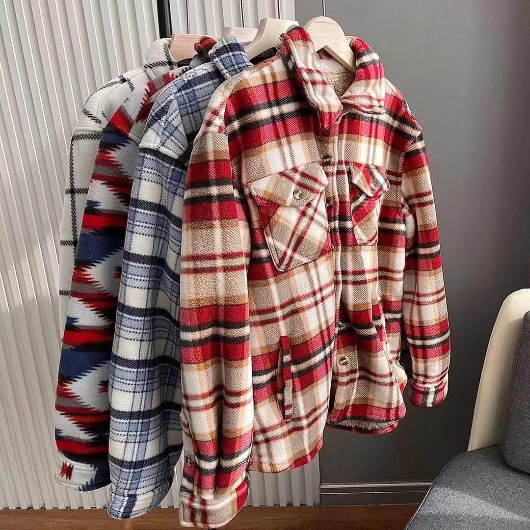 011801 Ladys plush jacket