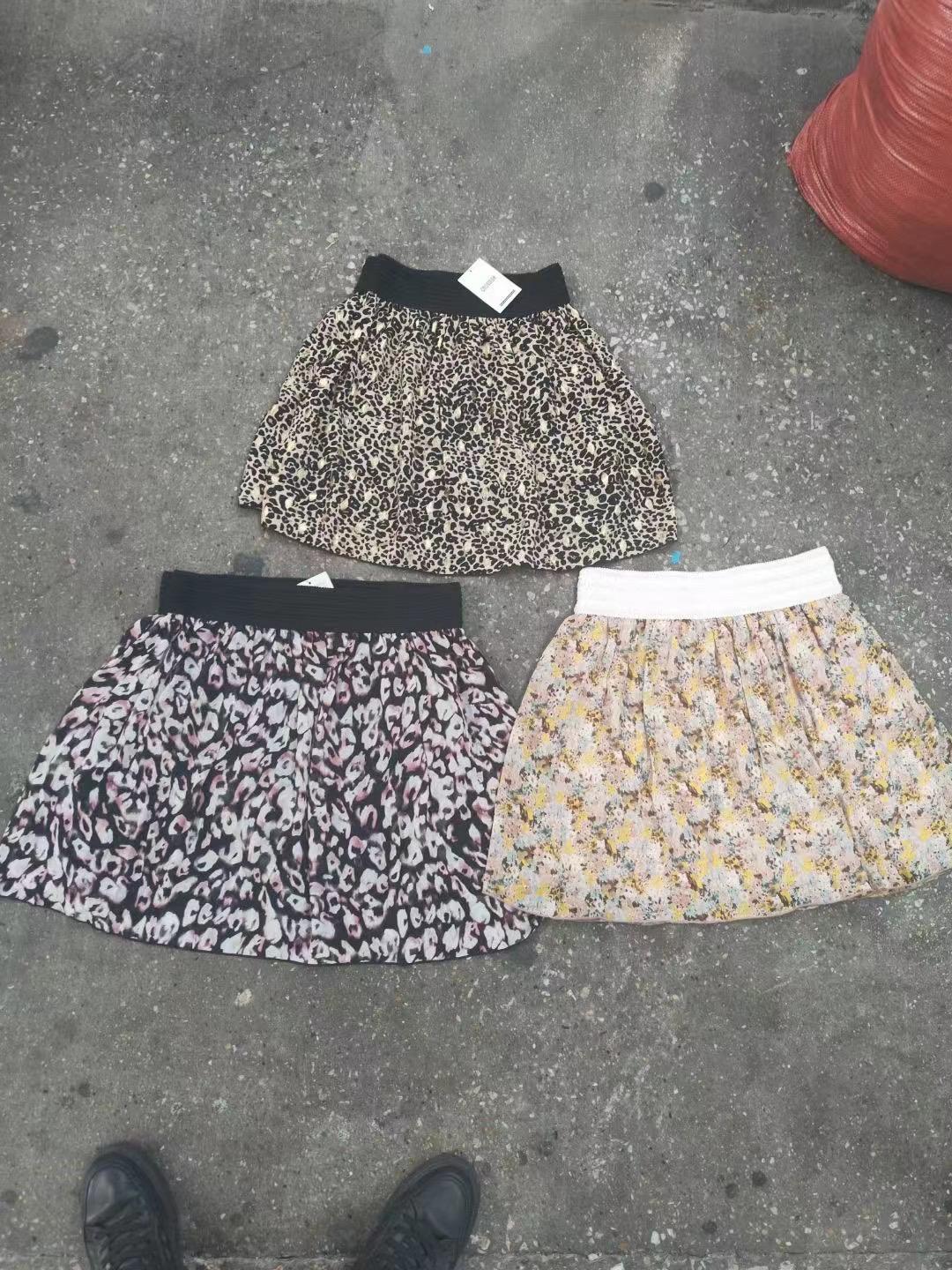 012114 Ladys skirt
