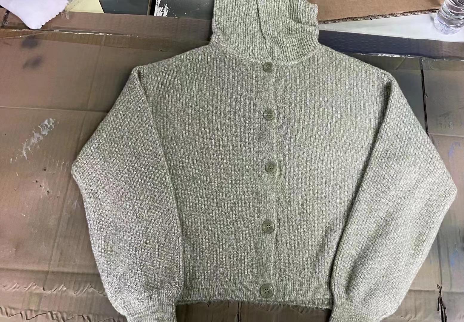 B091005 Ladys sweater