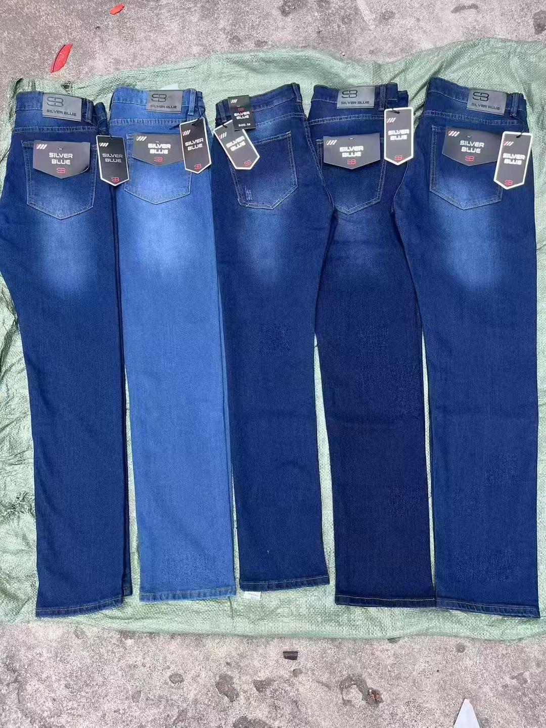 022703 Mens jeans