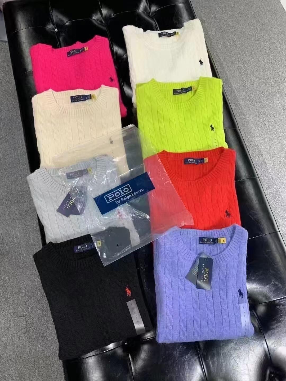 090518 Lady's sweater