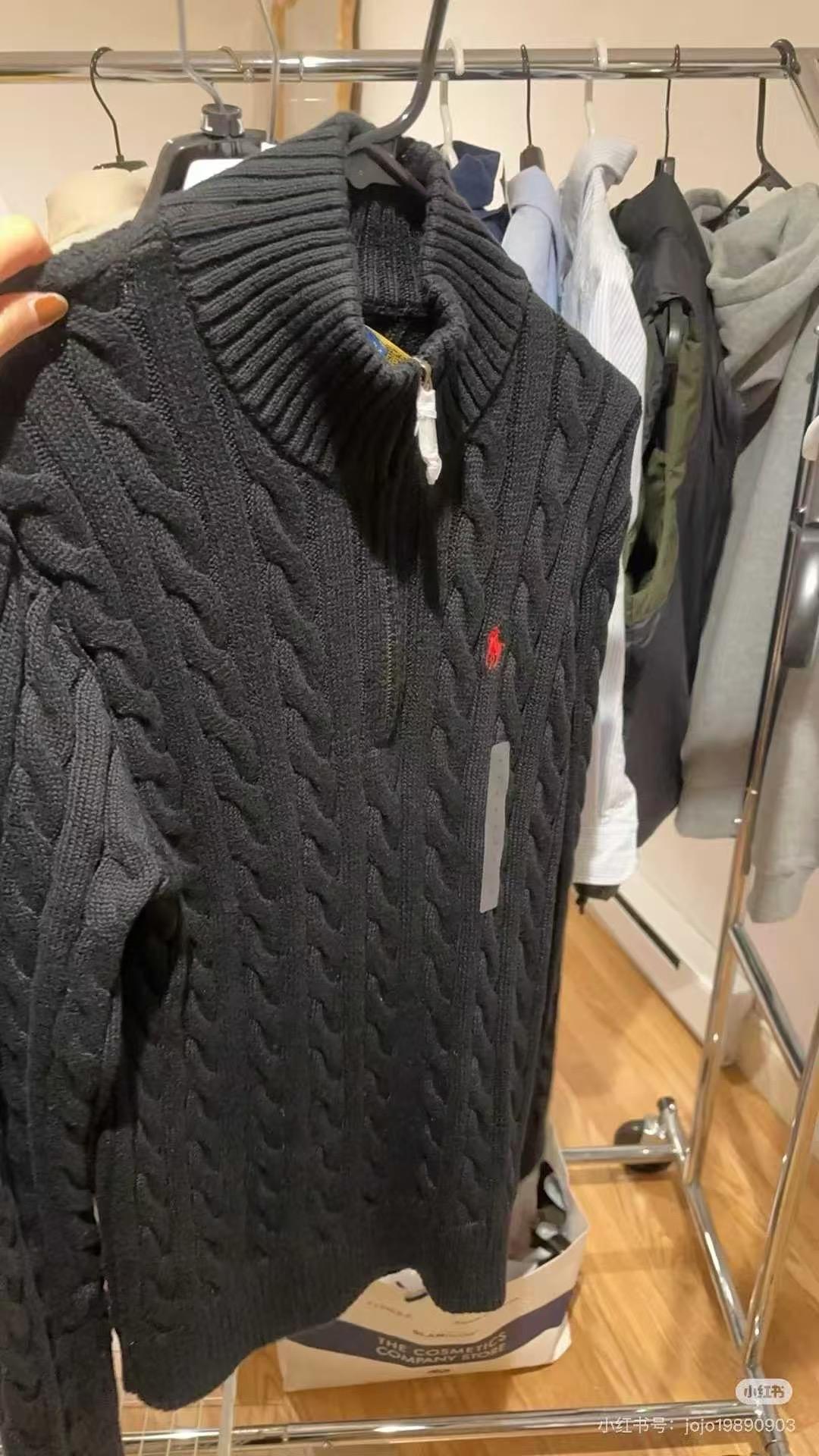 102604 Mens and Ladys sweater