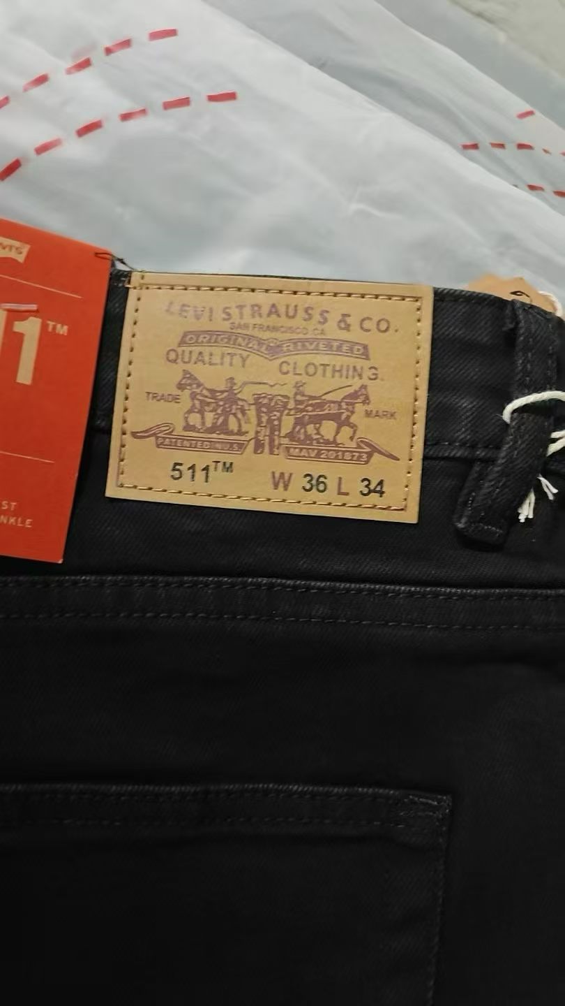 1785727788236917.jpg