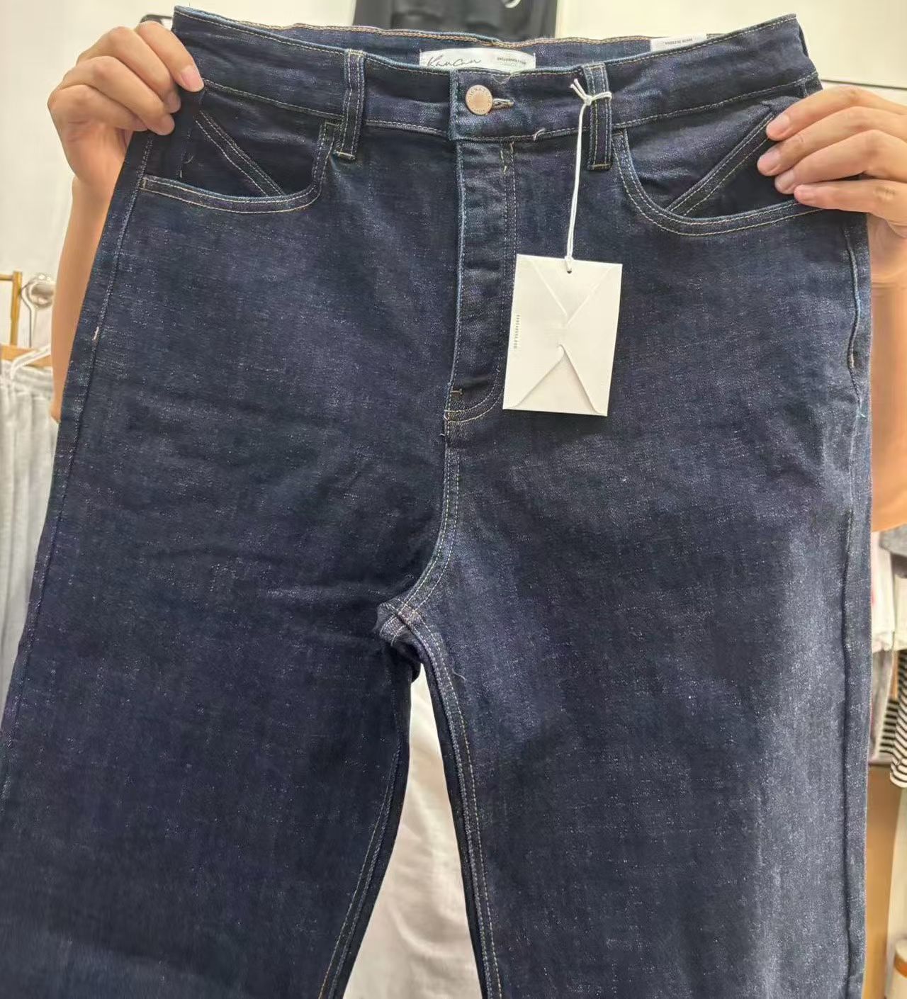 1786690336593847.jpg
