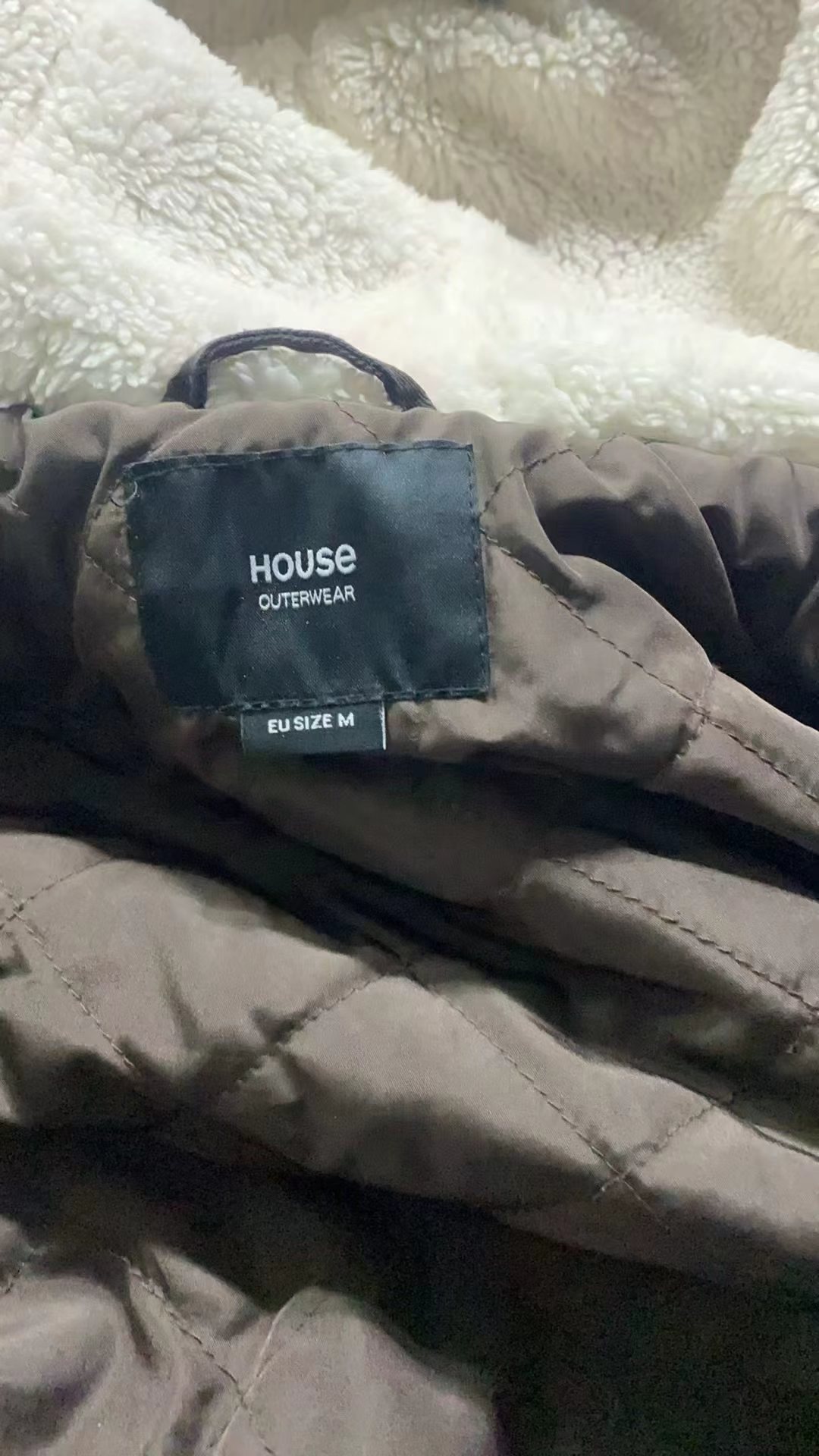 1787819835202413.jpg
